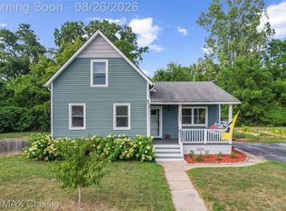 505 E Columbia Ave, Belleville, MI 48111