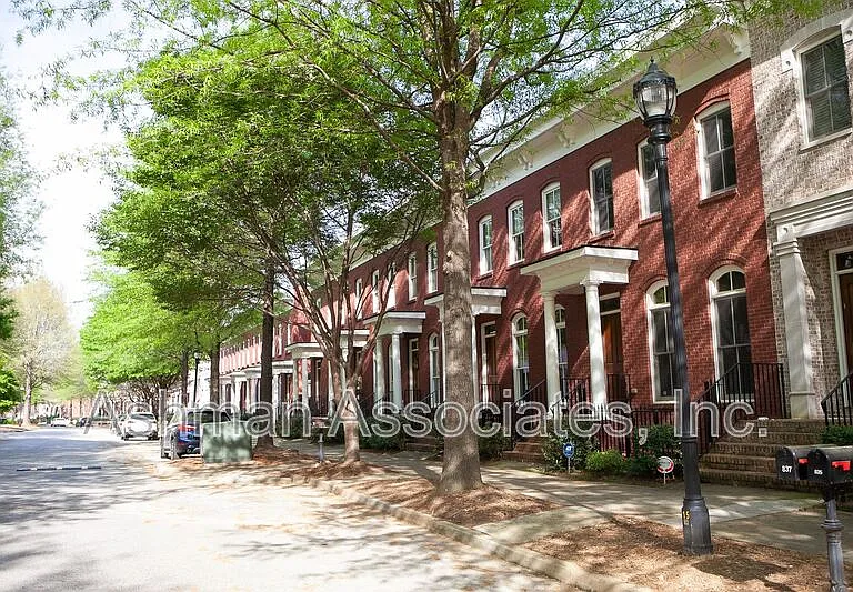 839 Inman Village Pkwy NE — Photo 2