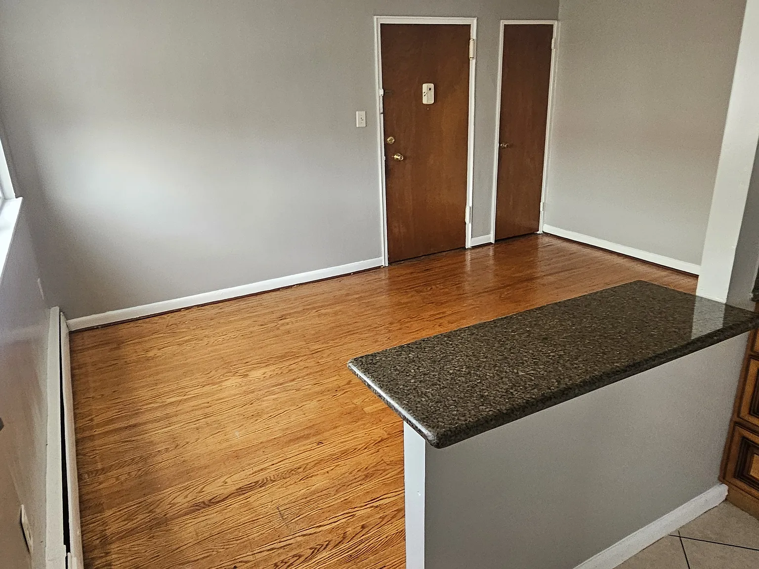1 bed, 600 sqft, $1,050 — Photo 4