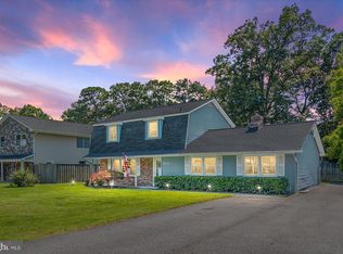 1906 Roberta Dr, Chester, MD 21619