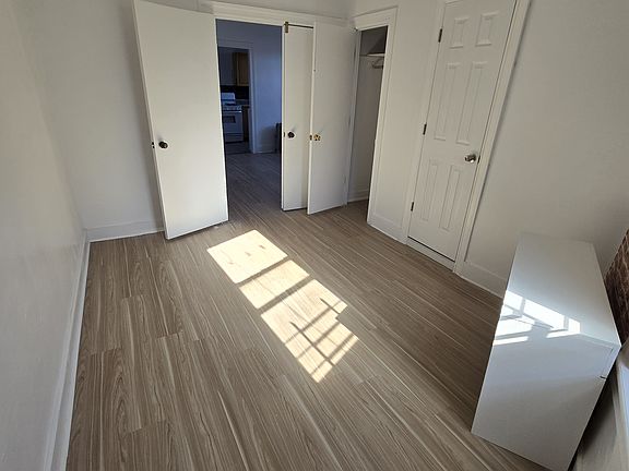 5th image of 4139 54th St Ste 3