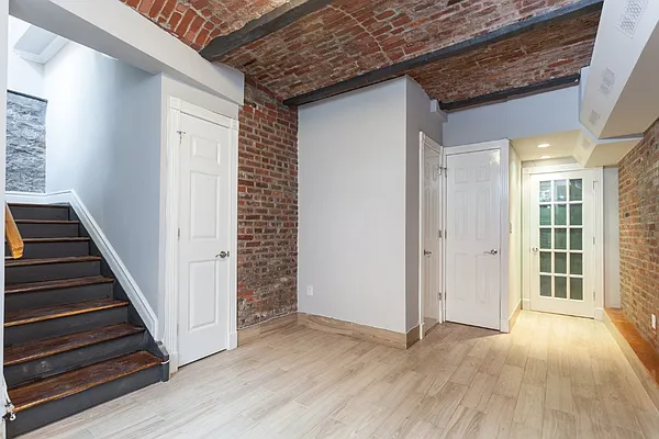 Rented by Centennial Properties NY | media 16