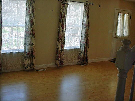 4th image of 316 S 8th St