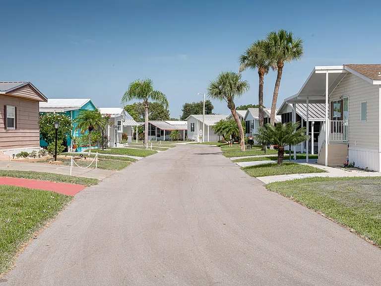 Oakview Estates — Photo 12