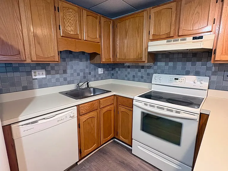 471 Whalley Ave #FF — Photo 2