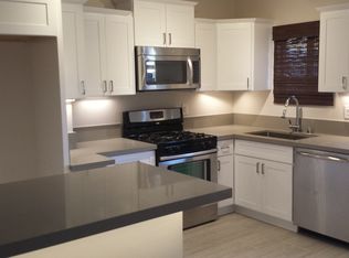 162 Monte Vista Ave, Costa Mesa, CA 92627