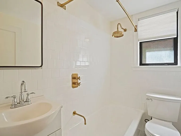 2655 41st St NW #B4 — Photo 16