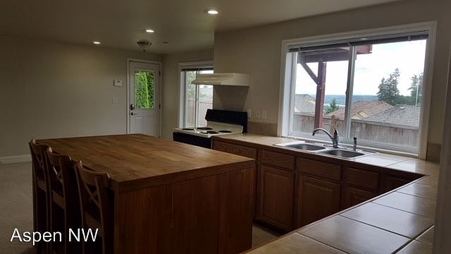 1st image of 1007 U St NW