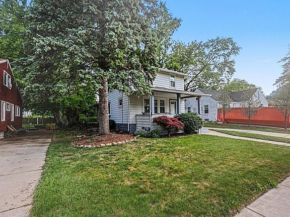 2nd image of 700 Ferris St