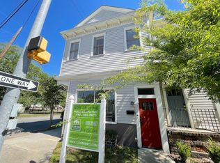 604 E Henry St, Savannah, GA 31401