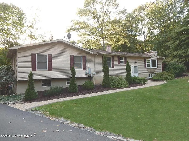 183 Fish Hill Rd photo 1