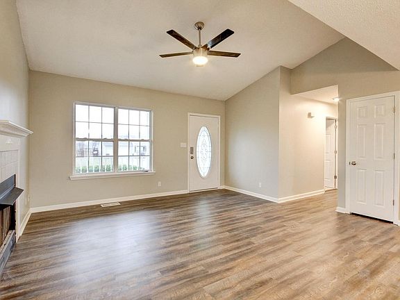 3rd image of 3750 Hannah Elizabeth Ct