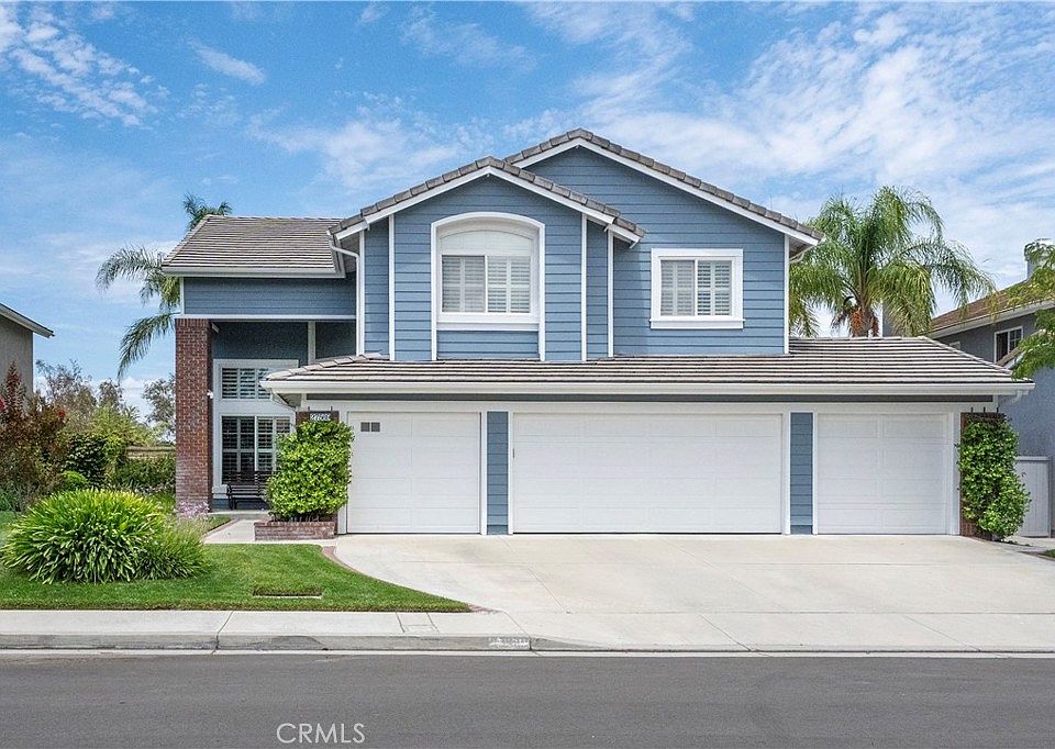 1st image of 27569 Cunningham Dr