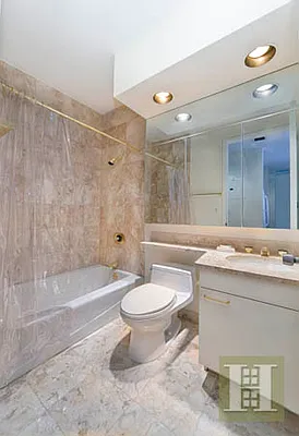 Rented by Halstead Real Estate | media 27