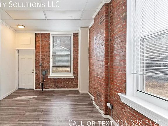 4th image of 4656 Virginia Ave #1F