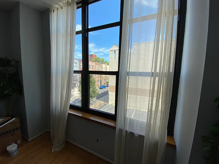 625-33 Christian St #2B — Photo 6