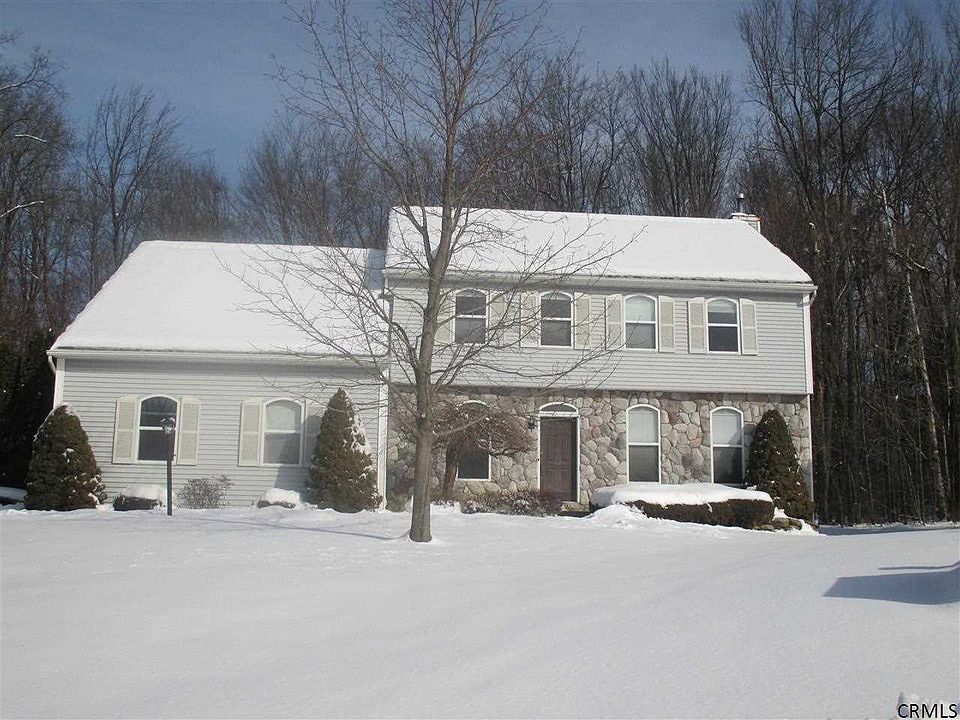 1st image of 26 Vanessa Ct