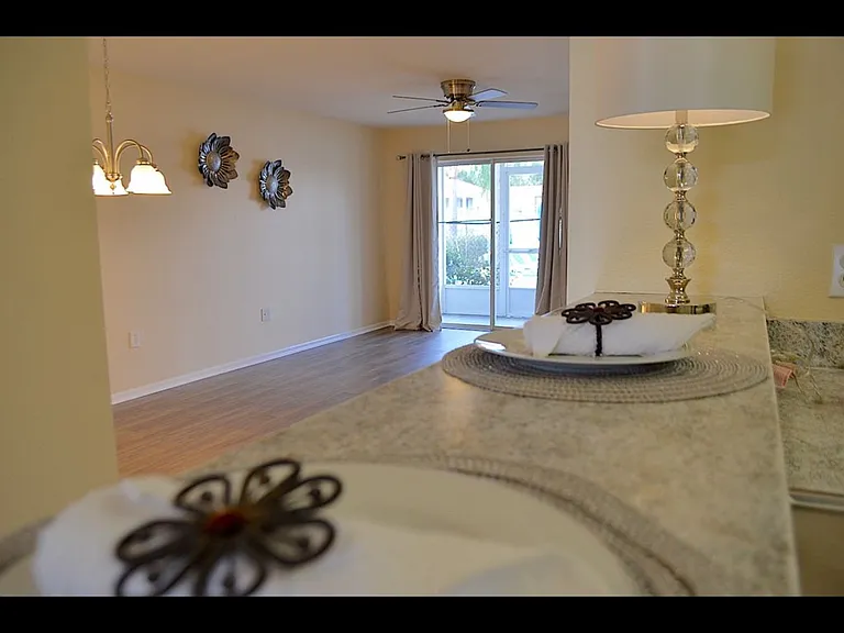 8852 Grand Palms Cir #A — Photo 10