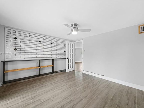 5th image of 1148 SW 1st Ter #0