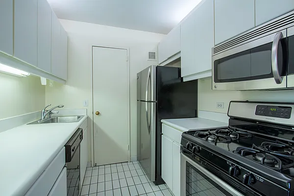 Sold by Amy L. Krischer R. E. | media 20