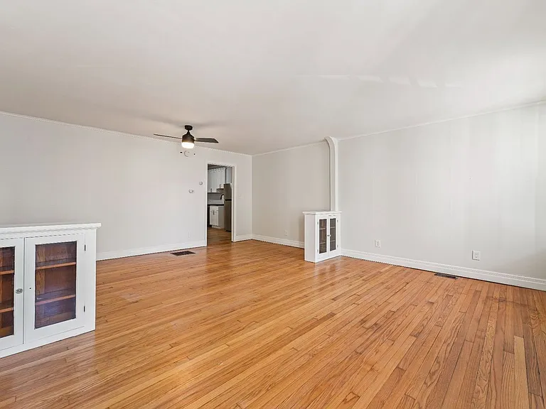 42-44 Saratoga Ave — Photo 33