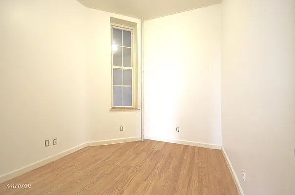 Rented by Corcoran | media 19