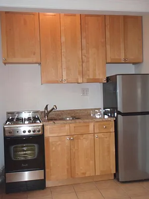 Rented by Beekman Street Realty | media 34