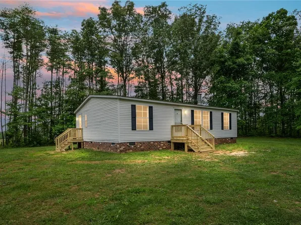 2757 Davis Mill Rd, Goochland, VA 23063