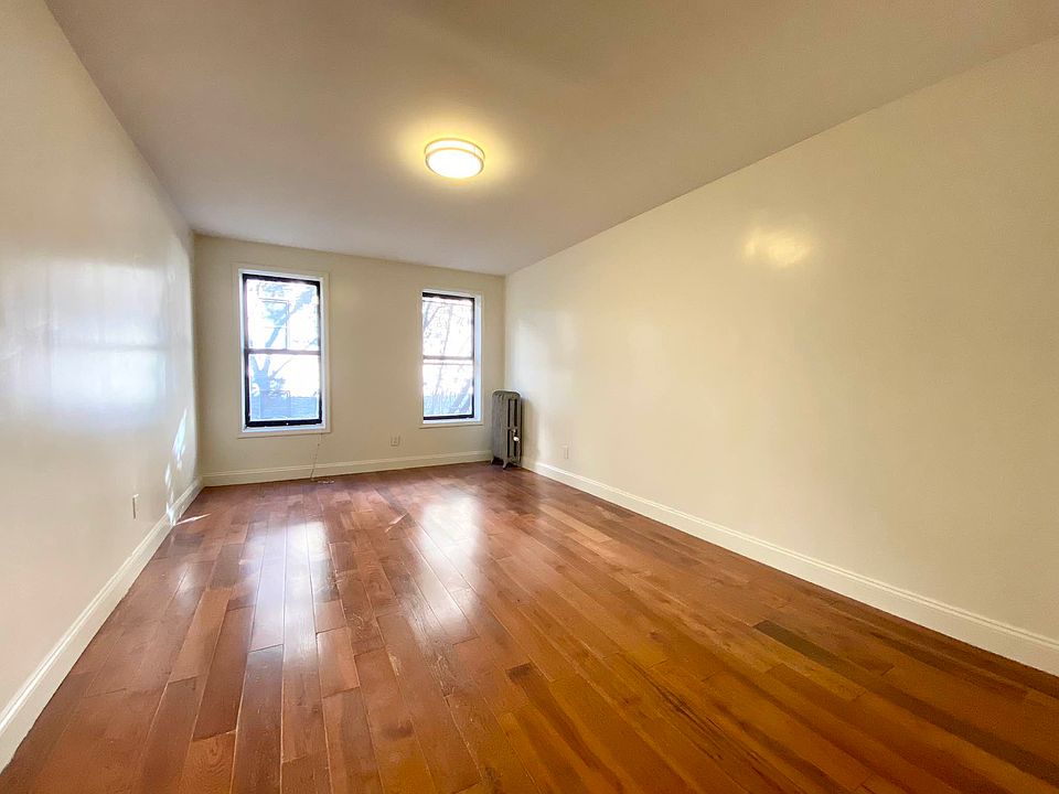 1st image of 184 Nagle Ave #3C