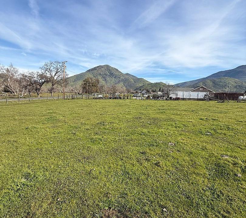 1st image of 99999 Elwood Rd