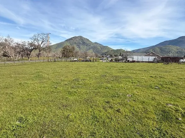 99999 Elwood Rd, Sanger, CA 93657