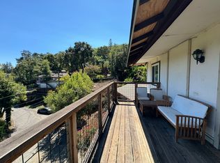 37 Vineyard Dr, San Rafael, CA 94901