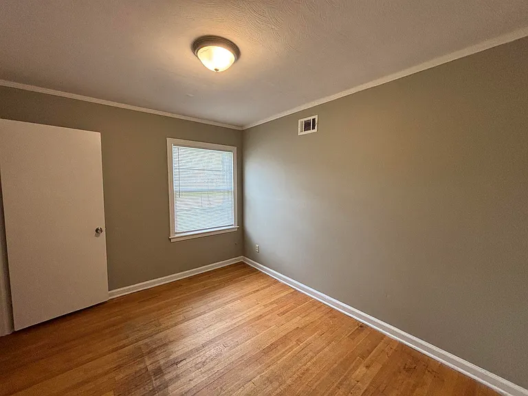 4922 Given Ave — Photo 10