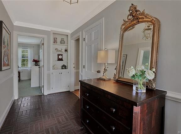 5th image of 4156 Dorset Ct