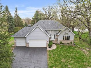 7280 Pineview Ln N, Maple Grove, MN 55369