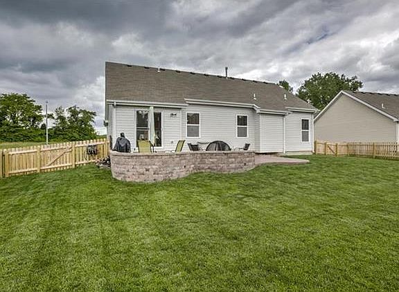 2nd image of 524 Brentwood Dr