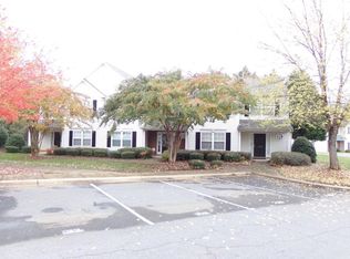 5345 Glenlea Walk Ln, Charlotte, NC 28216