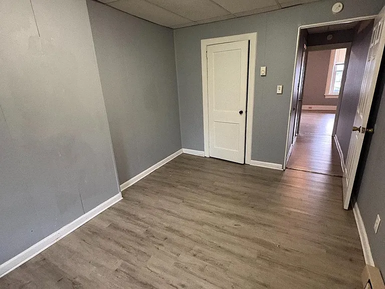 540 Walnut St #1 — Photo 4