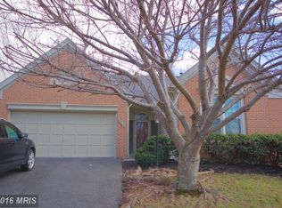 5817 Deer Pond Rd, Centreville, VA 20120