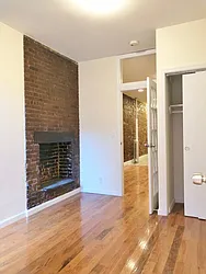 Rented by Best Apartments North Inc