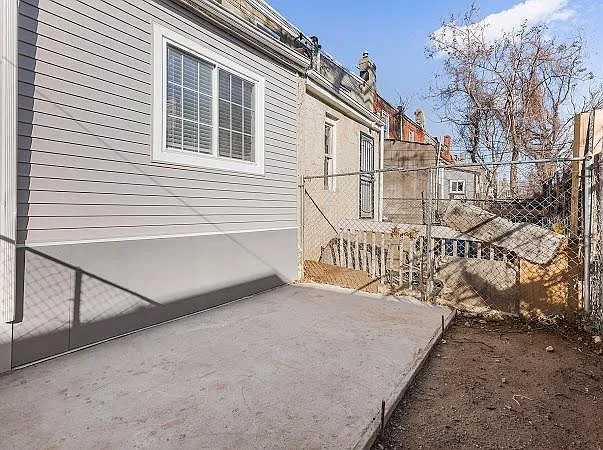 5432 Delancey St — Photo 11
