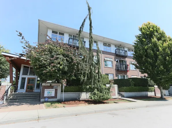 215 Brookes St #304, New Westminster, BC V3M 0G5