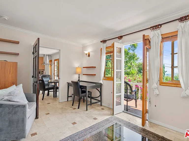 8298 Presson Pl — Photo 4
