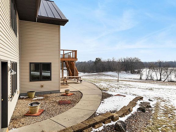 5th image of 6851 Dugway Road