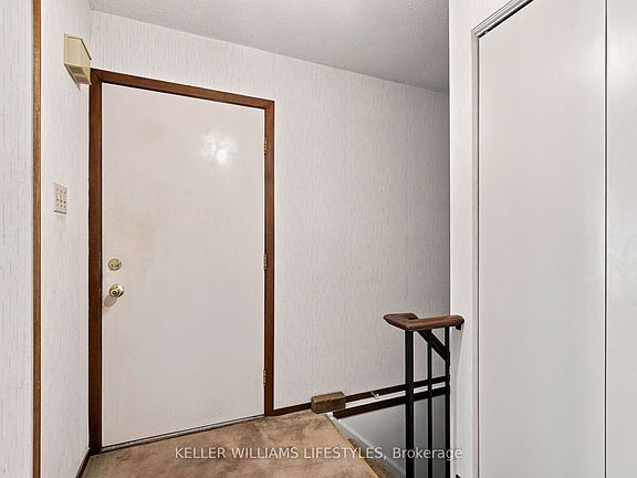 4th image of 1733 Aldersbrook Rd