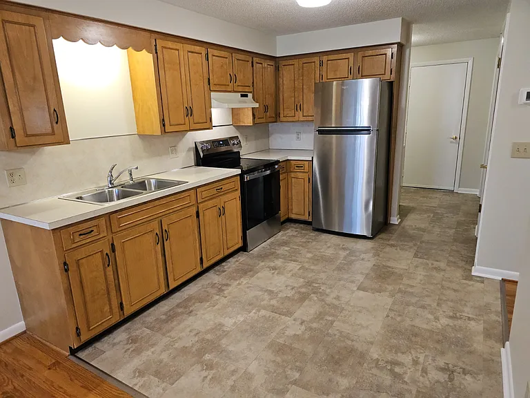Recent reflooring.