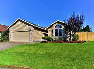 681 NE Regan Ct, Hillsboro, OR 97124