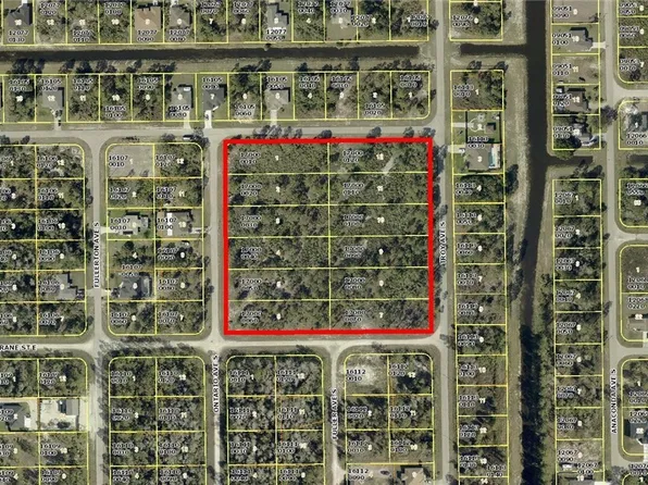 827 Ontario Ave S, Lehigh Acres, FL 33974