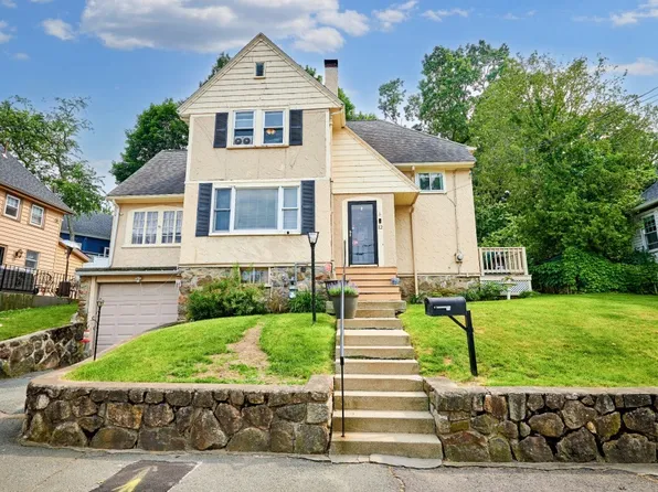 12 Great Woods Rd, Lynn, MA 01904