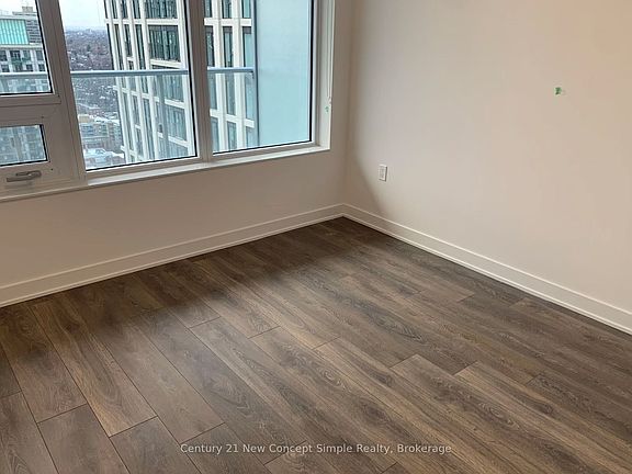 4th image of 195 Redpath Ave #3211